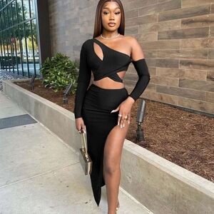 Black Asymmetrical One Shoulder Cocktail Dress